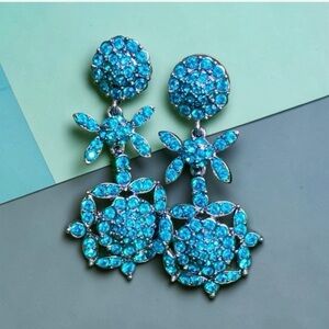 JOAN RIVERS FLORAL DREAM TEAL CRYSTAL EARRINGS